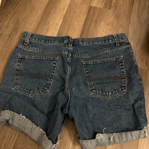 Jeans shorts - Picture 2 of 3